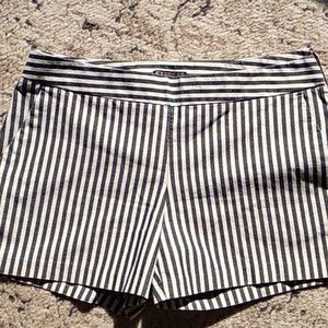 Express Shorts